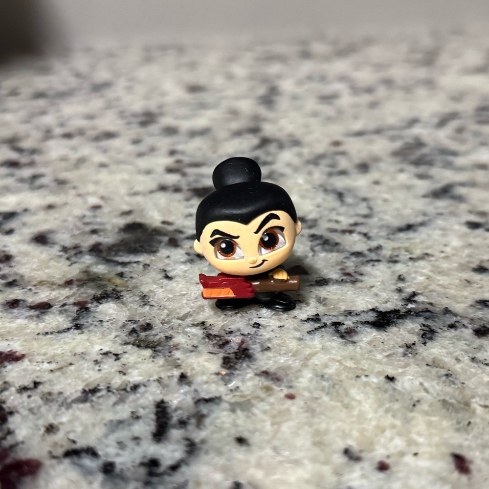 Disney Doorables Soldier Mulan Series 9 Ultra Rare Figure
